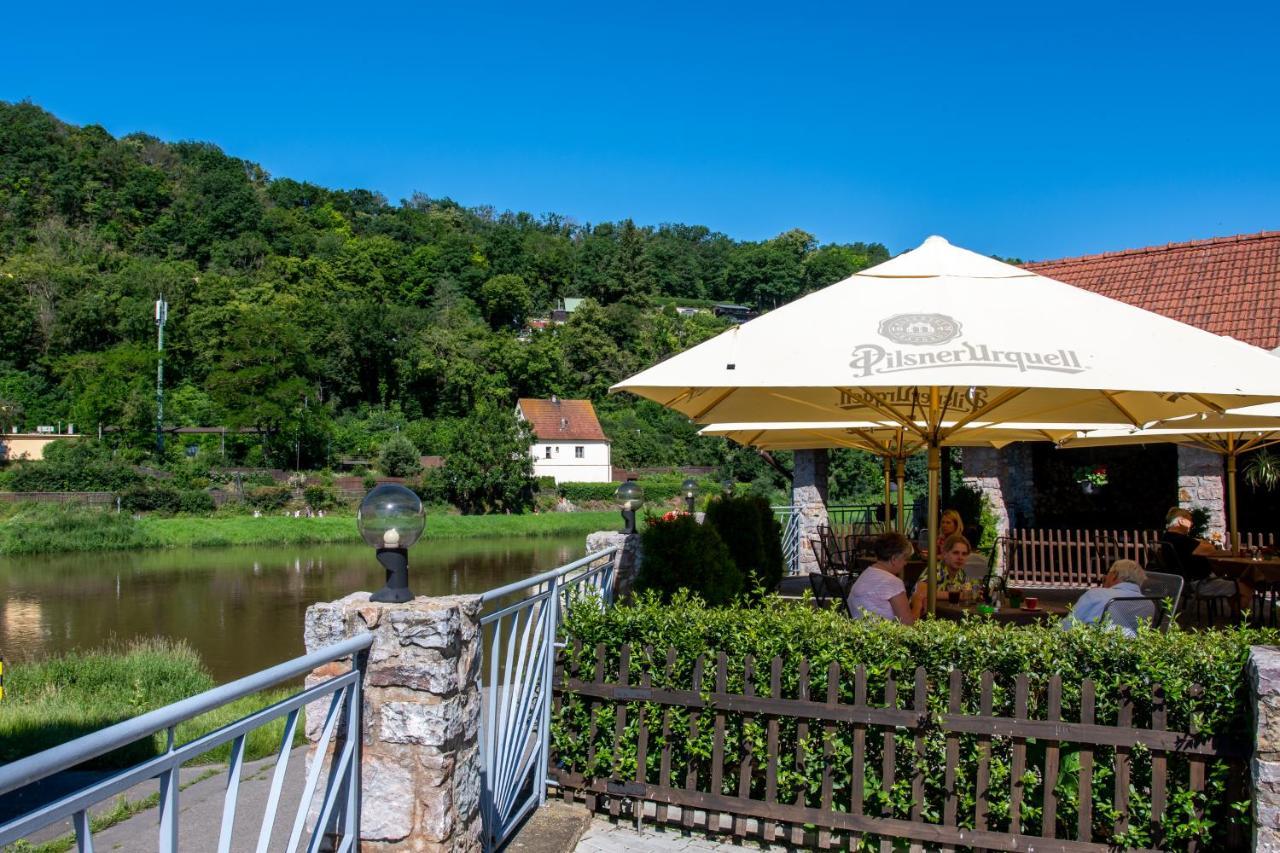 Hotel U Berounky Srbsko Dış mekan fotoğraf