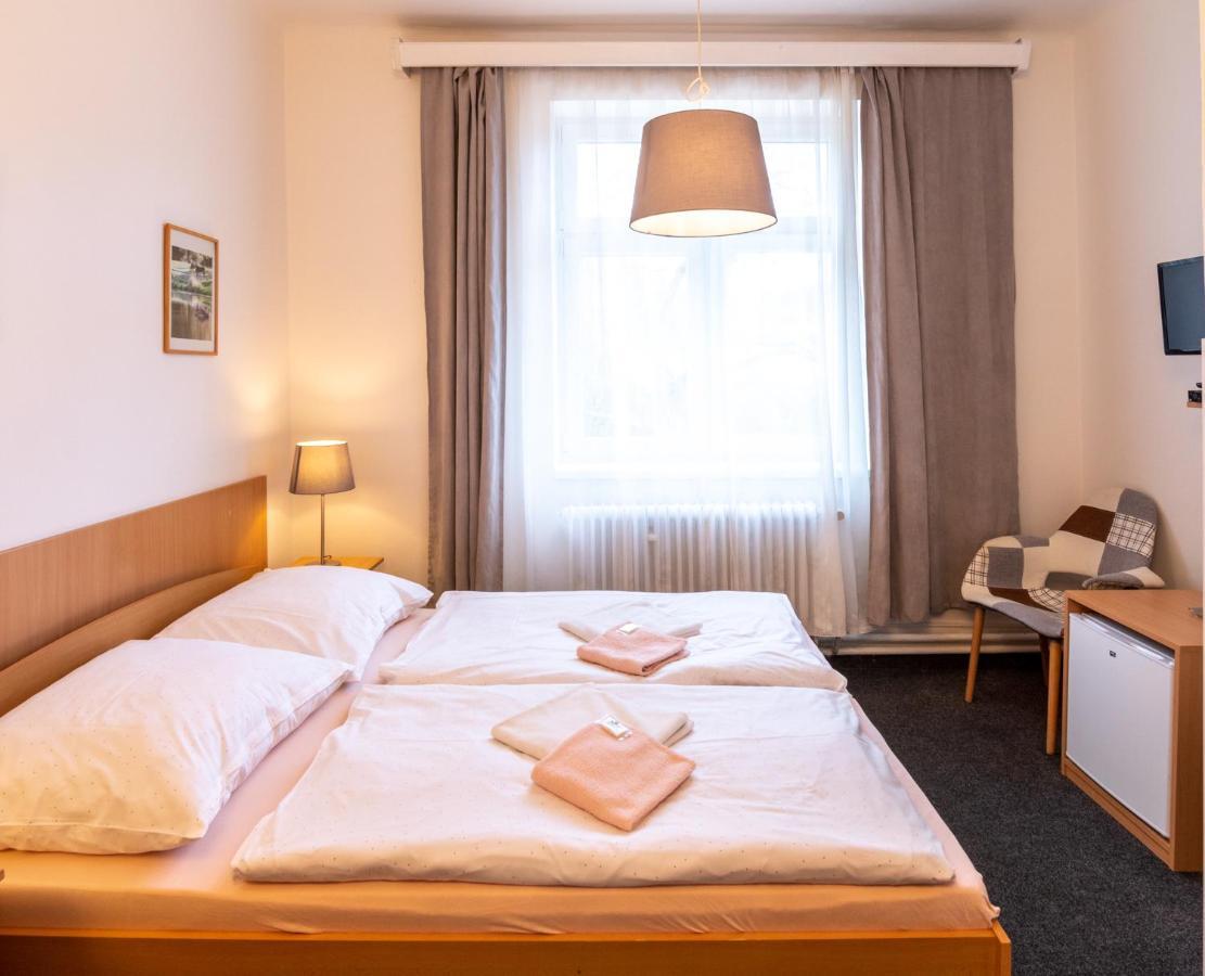 Hotel U Berounky Srbsko Dış mekan fotoğraf