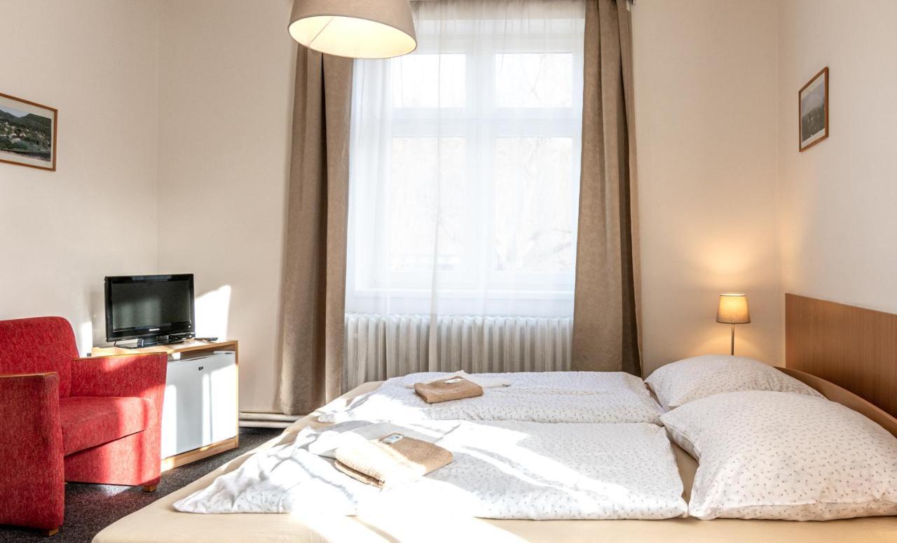 Hotel U Berounky Srbsko Dış mekan fotoğraf