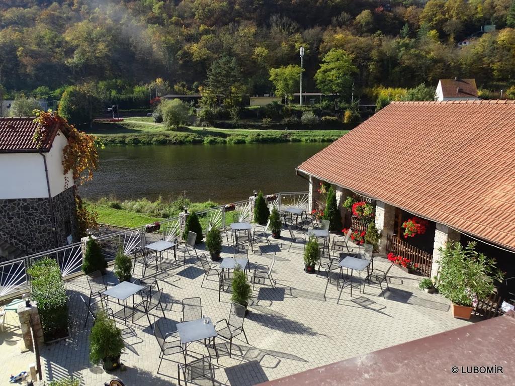 Hotel U Berounky Srbsko Dış mekan fotoğraf