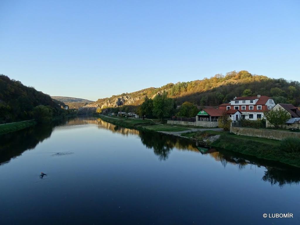 Hotel U Berounky Srbsko Dış mekan fotoğraf